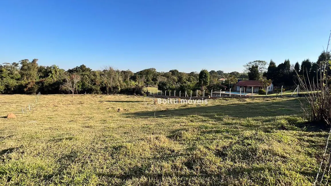 Foto 4 de Terreno / Lote à venda, 5200m2 em Cesario Lange - SP