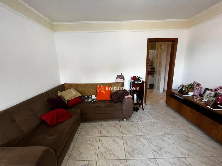 Foto 2 de Casa com 4 quartos à venda, 250m2 em Boituva - SP