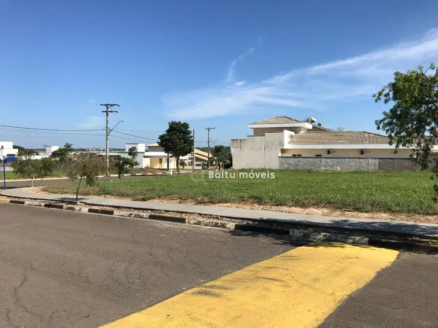 Foto 3 de Terreno / Lote à venda, 553m2 em Boituva - SP