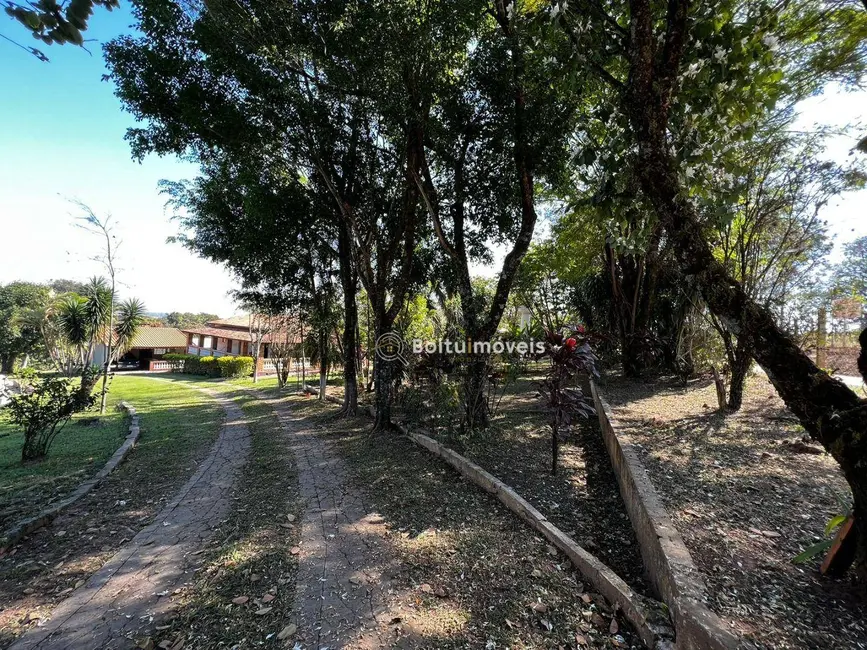 Foto 3 de Chácara com 3 quartos à venda, 6472m2 em Centro, Boituva - SP