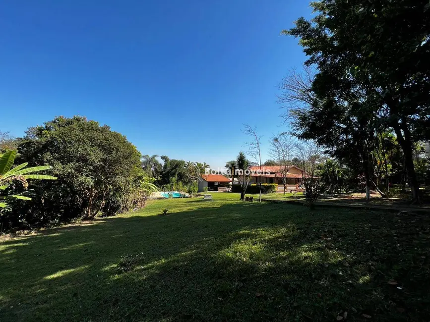 Foto 6 de Chácara com 3 quartos à venda, 6472m2 em Centro, Boituva - SP