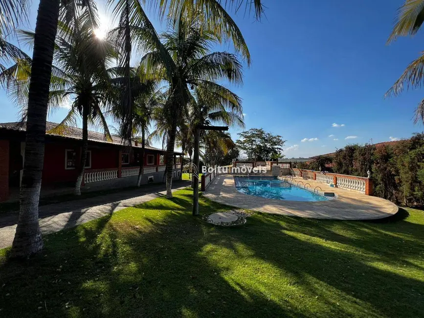 Chácara com 3 quartos à venda, 2000m2 em Porto Feliz - SP - imagem 8 Foto 8 de Chácara com 3 quartos à venda, 2000m2 em Porto Feliz - SP