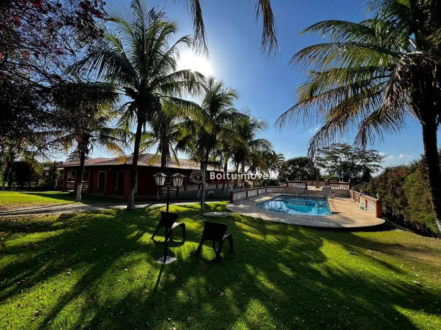 Chácara com 3 quartos à venda, 2000m2 em Porto Feliz - SP - imagem 6 Foto 6 de Chácara com 3 quartos à venda, 2000m2 em Porto Feliz - SP