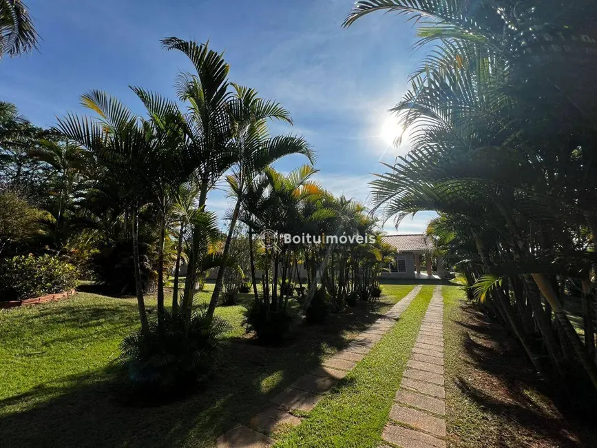 Foto 2 de Chácara com 5 quartos à venda, 108900m2 em Boituva - SP