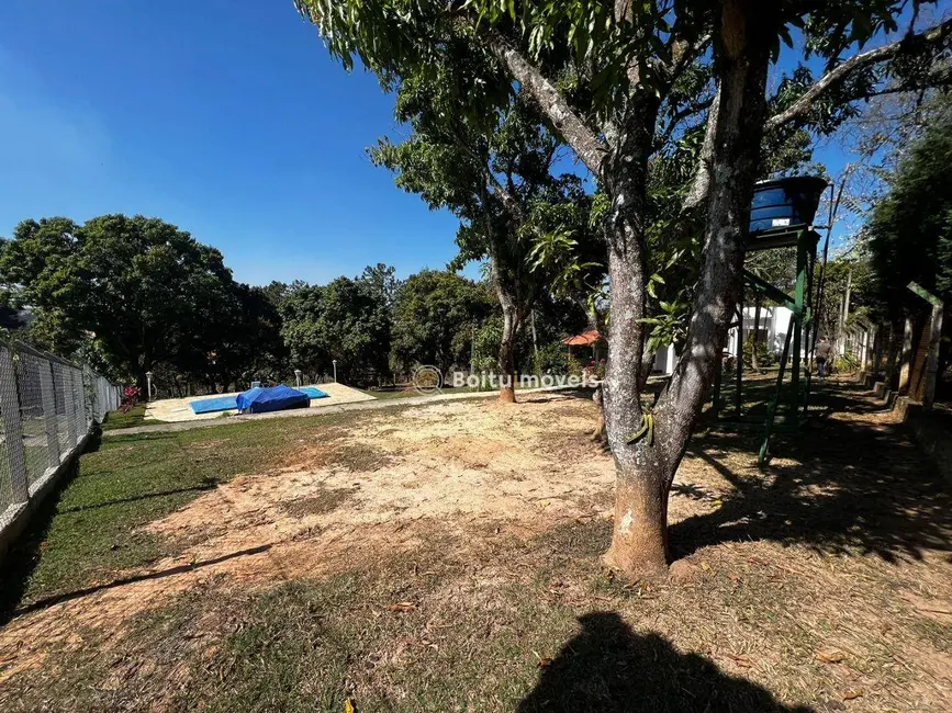 Foto 1 de Terreno / Lote à venda, 1000m2 em Boituva - SP