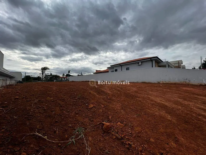 Foto 3 de Terreno / Lote à venda, 600m2 em Boituva - SP