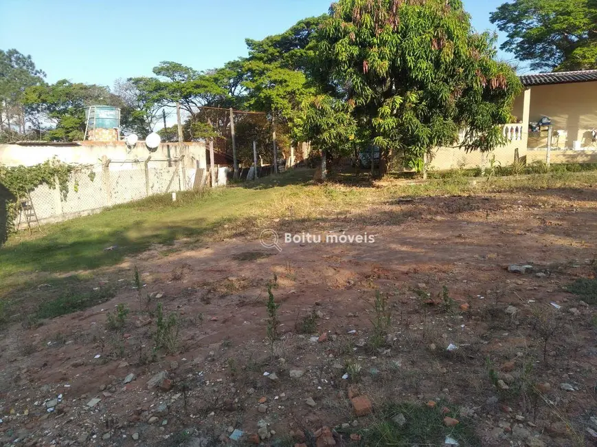 Foto 2 de Chácara com 3 quartos à venda, 1900m2 em Boituva - SP