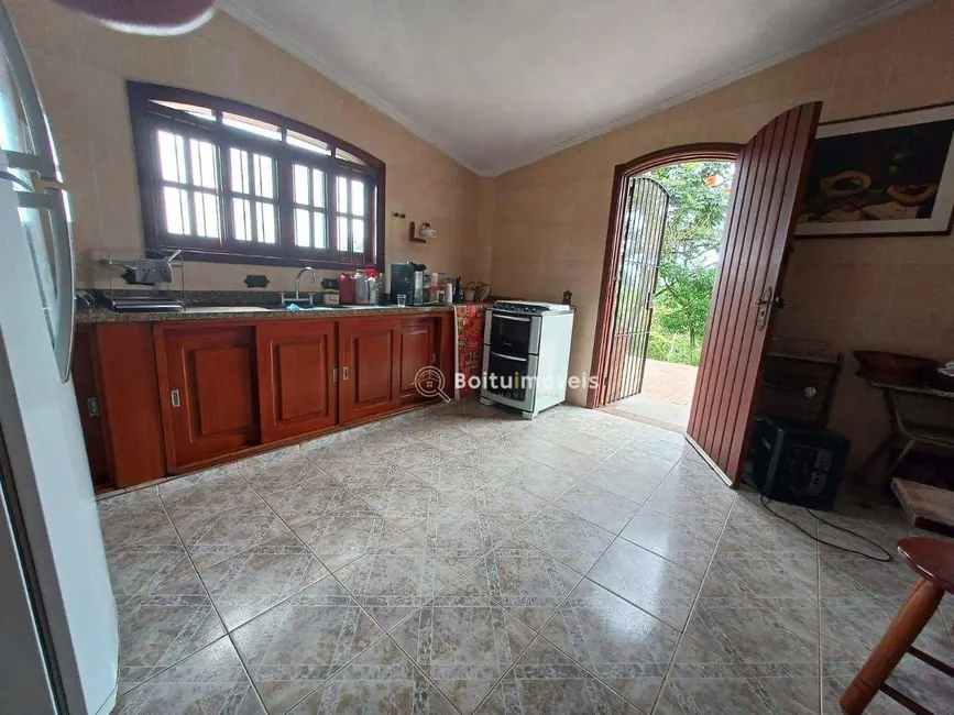 Foto 5 de Chácara com 4 quartos à venda, 5500m2 em Boituva - SP