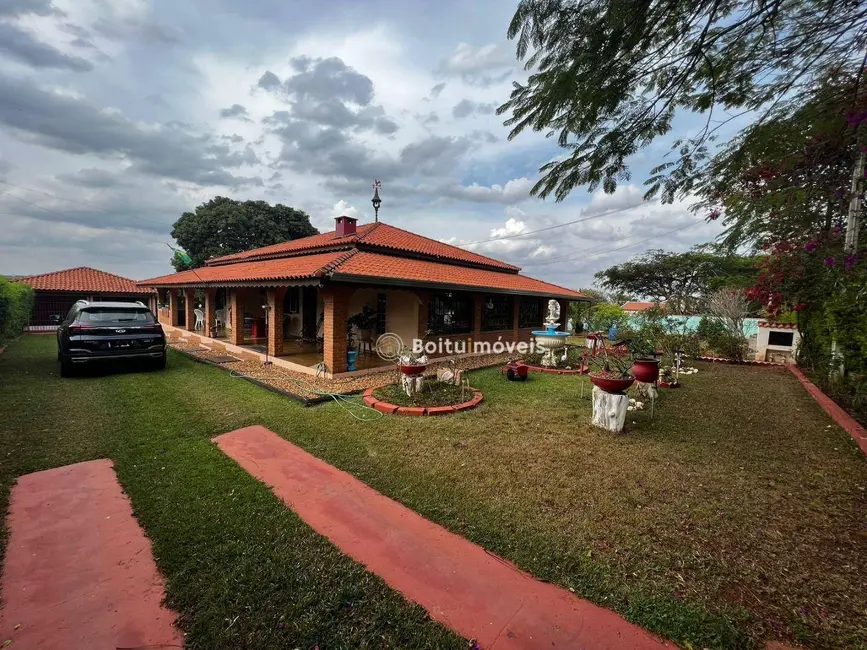 Foto 1 de Chácara com 3 quartos à venda, 2000m2 em Boituva - SP