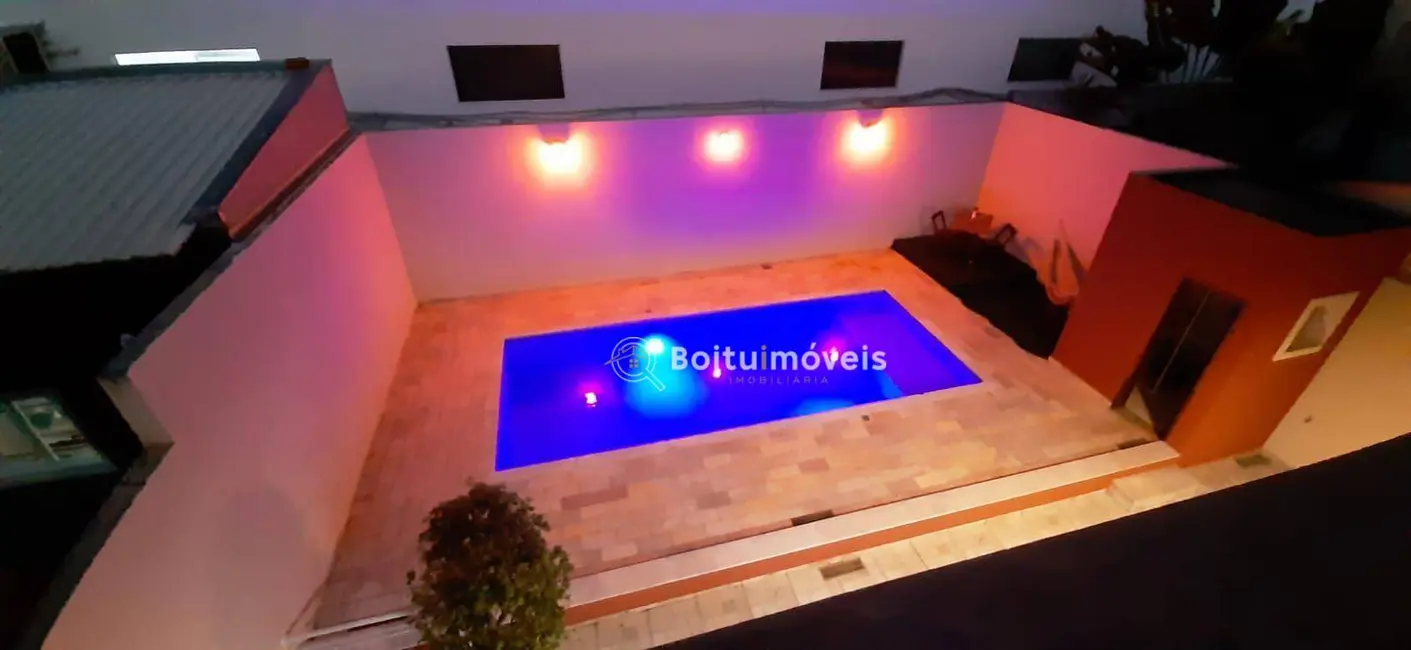 Foto 8 de Sobrado com 4 quartos à venda, 300m2 em Boituva - SP