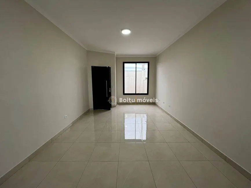 Foto 6 de Casa com 3 quartos à venda, 250m2 em Boituva - SP