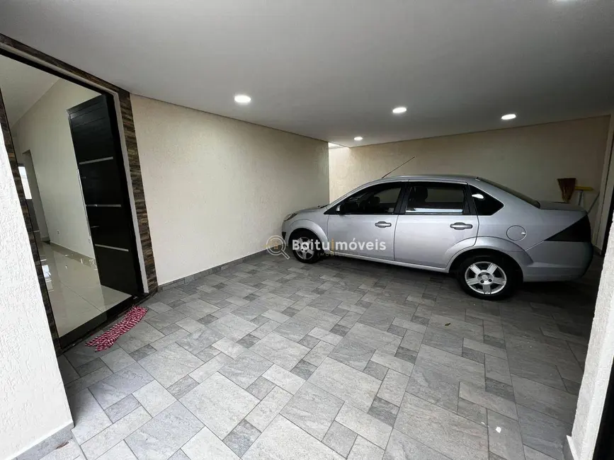 Foto 3 de Casa com 3 quartos à venda, 250m2 em Boituva - SP