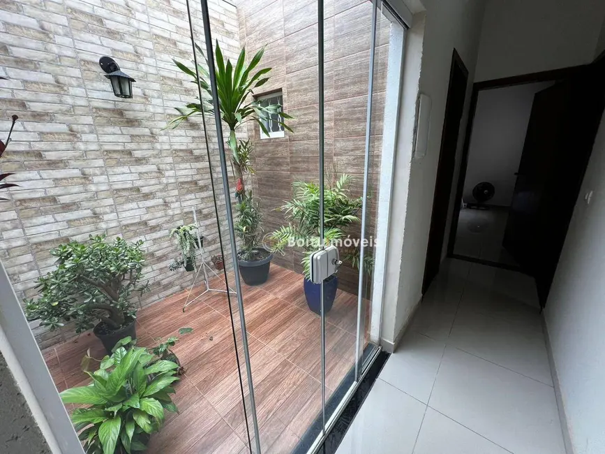 Foto 7 de Casa com 2 quartos à venda, 200m2 em Boituva - SP