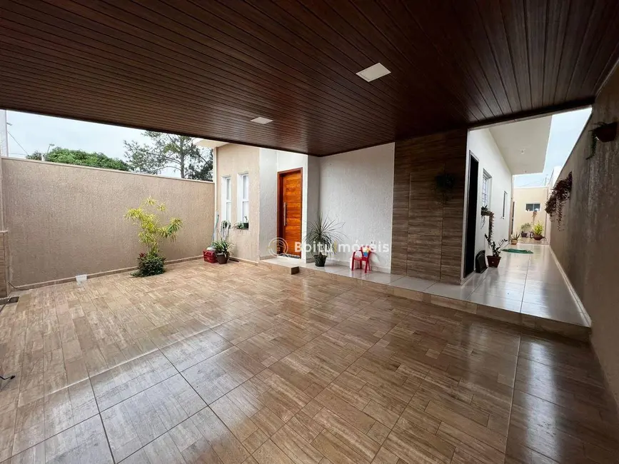 Foto 3 de Casa com 2 quartos à venda, 200m2 em Boituva - SP