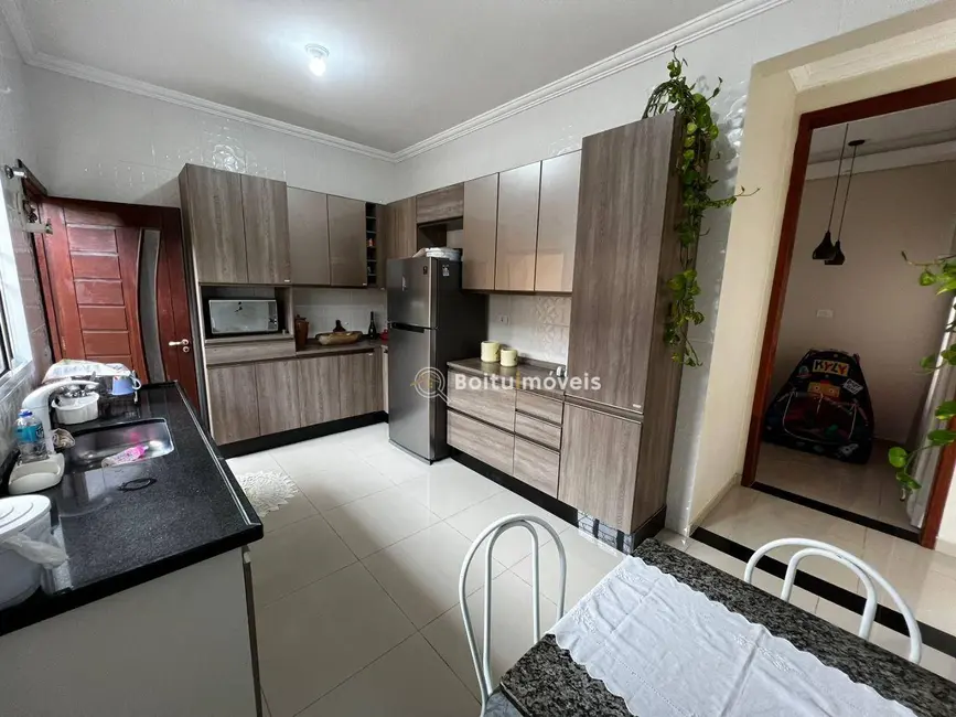 Foto 5 de Casa com 2 quartos à venda, 200m2 em Boituva - SP