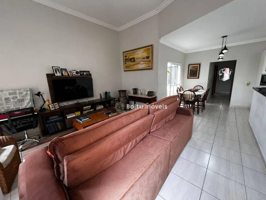 Foto 4 de Casa com 3 quartos à venda, 200m2 em Boituva - SP