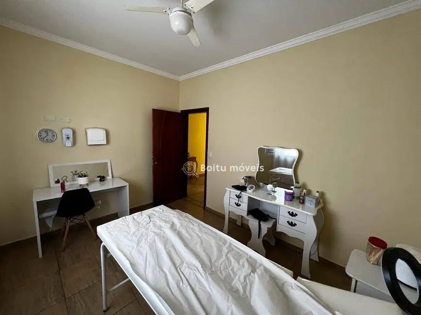 Foto 9 de Casa com 3 quartos à venda, 168m2 em Boituva - SP