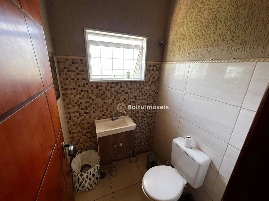 Foto 4 de Casa com 3 quartos à venda, 168m2 em Boituva - SP