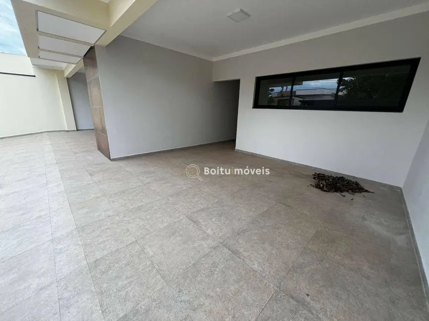 Foto 2 de Apartamento com 3 quartos à venda, 130m2 em Boituva - SP