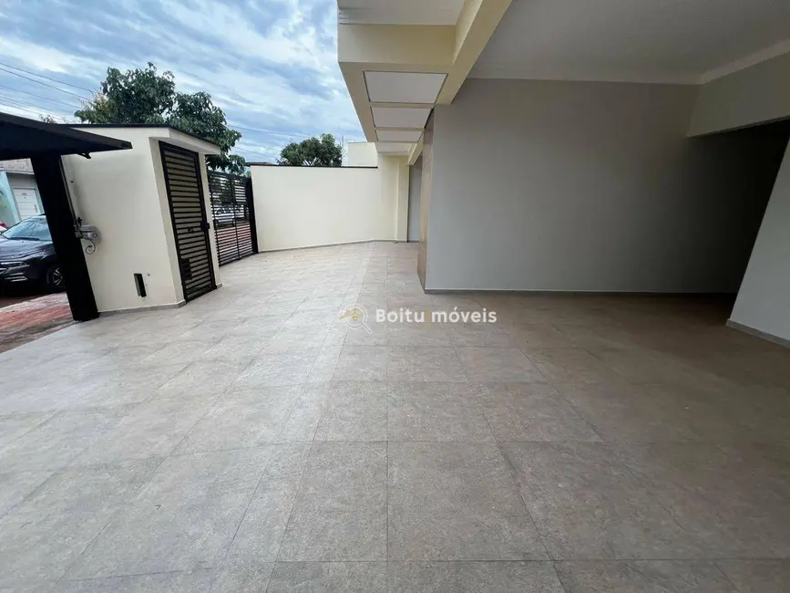 Foto 4 de Apartamento com 3 quartos à venda, 130m2 em Boituva - SP