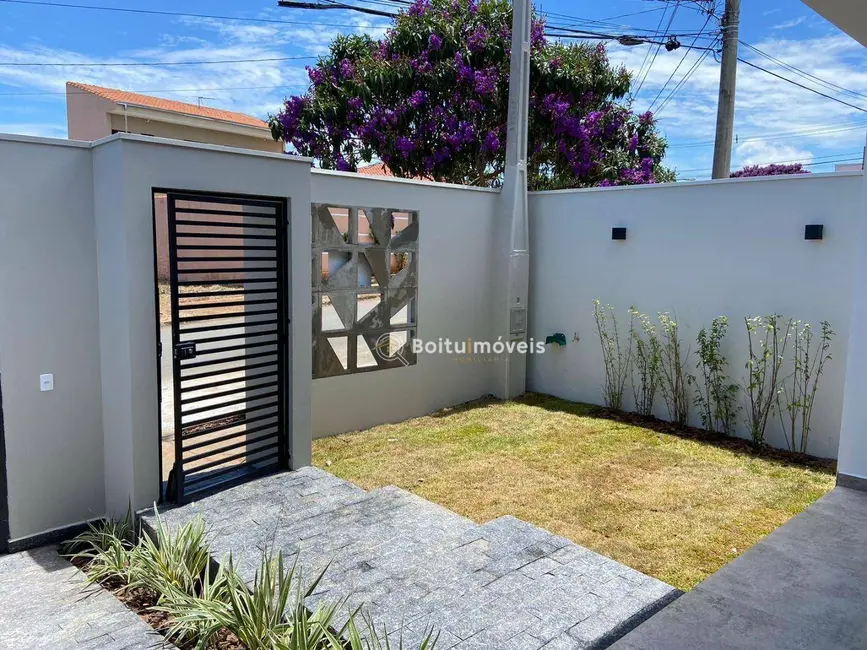 Casa com 3 quartos à venda, 250m2 em Boituva - SP - imagem 2 Foto 2 de Casa com 3 quartos à venda, 250m2 em Boituva - SP