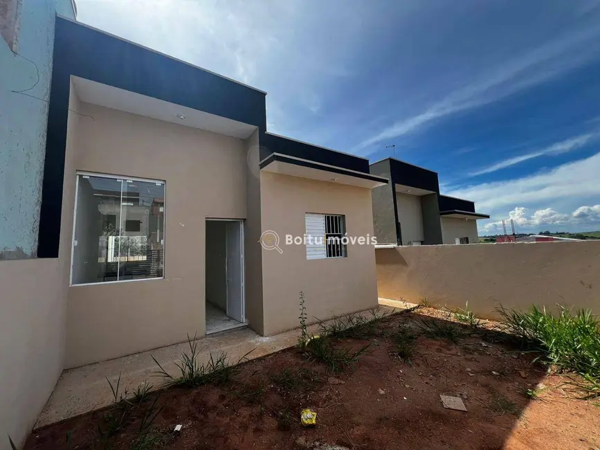 Foto 1 de Casa com 2 quartos à venda, 140m2 em Boituva - SP