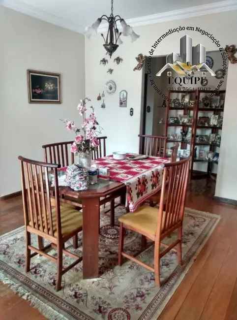 Foto 8 de Casa com 4 quartos à venda, 184m2 em Centro, Santa Luzia - MG