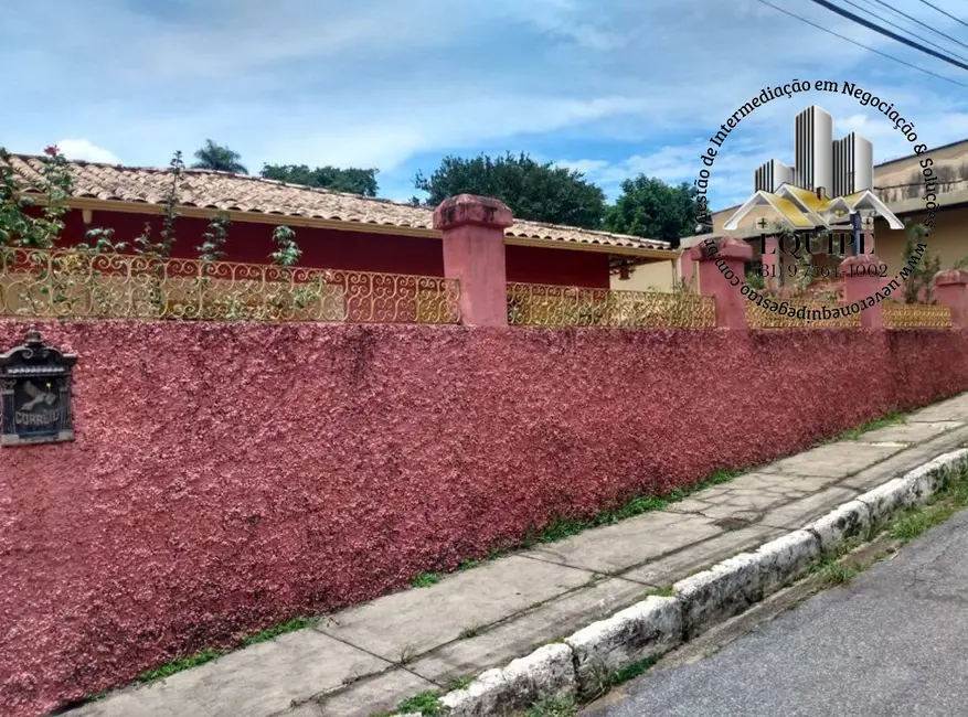 Foto 5 de Casa com 4 quartos à venda, 184m2 em Centro, Santa Luzia - MG