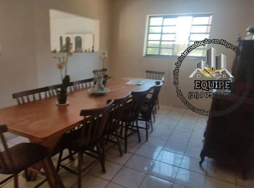 Foto 4 de Casa com 4 quartos à venda, 198m2 em São João Batista, Santa Luzia - MG