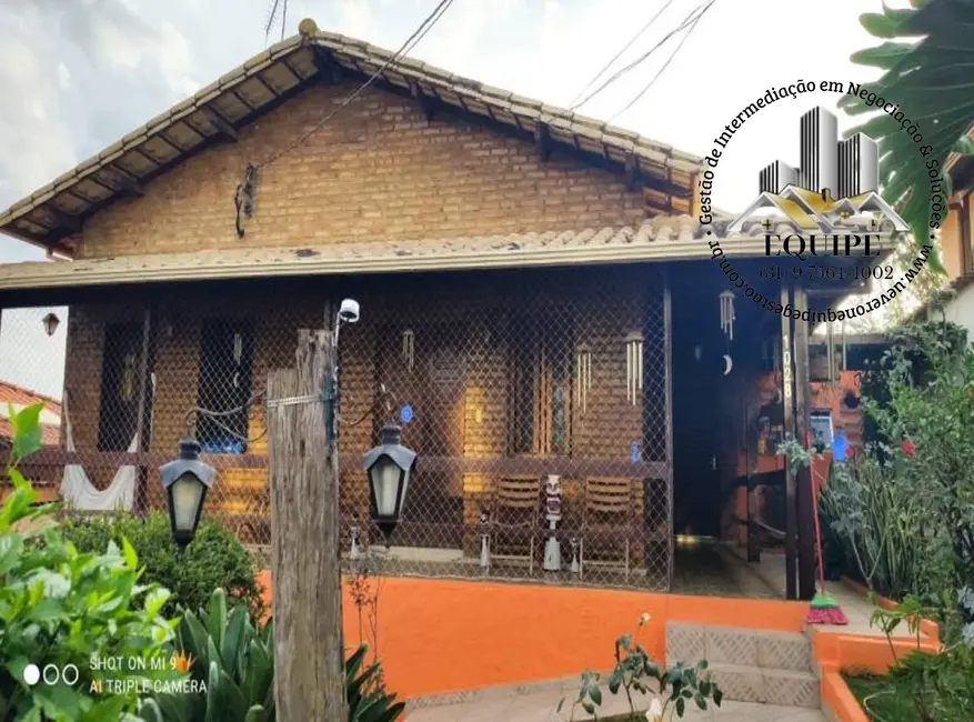 Foto 2 de Casa com 4 quartos à venda, 425m2 em Centro, Santa Luzia - MG