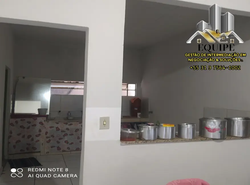 Foto 4 de Casa com 2 quartos à venda, 90m2 em Londrina (São Benedito), Santa Luzia - MG