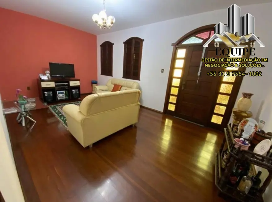 Casa com 3 quartos à venda, 256m2 em Contagem - MG - imagem 5 Foto 5 de Casa com 3 quartos à venda, 256m2 em Contagem - MG