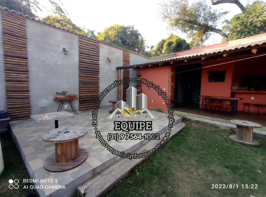 Foto 6 de Casa com 4 quartos à venda, 400m2 em Bom Jesus, Santa Luzia - MG