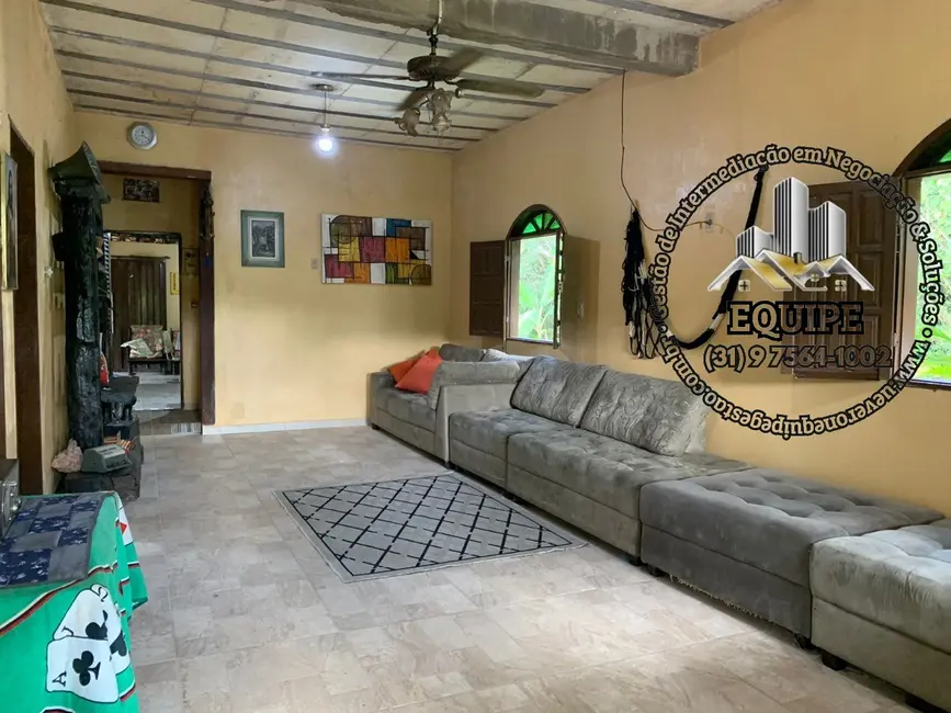 Foto 5 de Sítio / Rancho com 2 quartos à venda, 70m2 em Taquaracu De Minas - MG