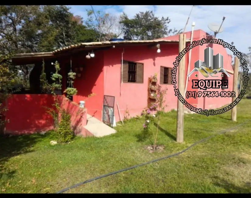 Foto 9 de Sítio / Rancho com 2 quartos à venda, 70m2 em Taquaracu De Minas - MG