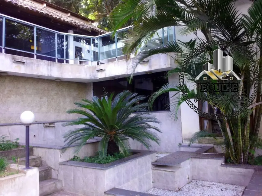 Foto 8 de Casa com 4 quartos à venda, 400m2 em Chácaras Santa Inês (São Benedito), Santa Luzia - MG