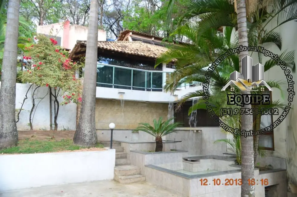 Foto 1 de Casa com 4 quartos à venda, 400m2 em Chácaras Santa Inês (São Benedito), Santa Luzia - MG