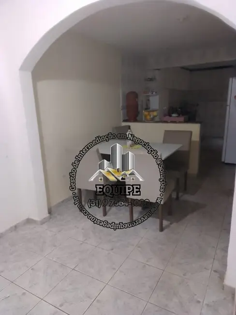 Foto 6 de Casa com 4 quartos à venda, 180m2 em Morada do Rio, Santa Luzia - MG