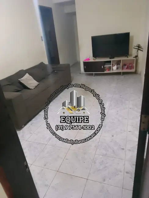 Foto 4 de Casa com 4 quartos à venda, 180m2 em Morada do Rio, Santa Luzia - MG
