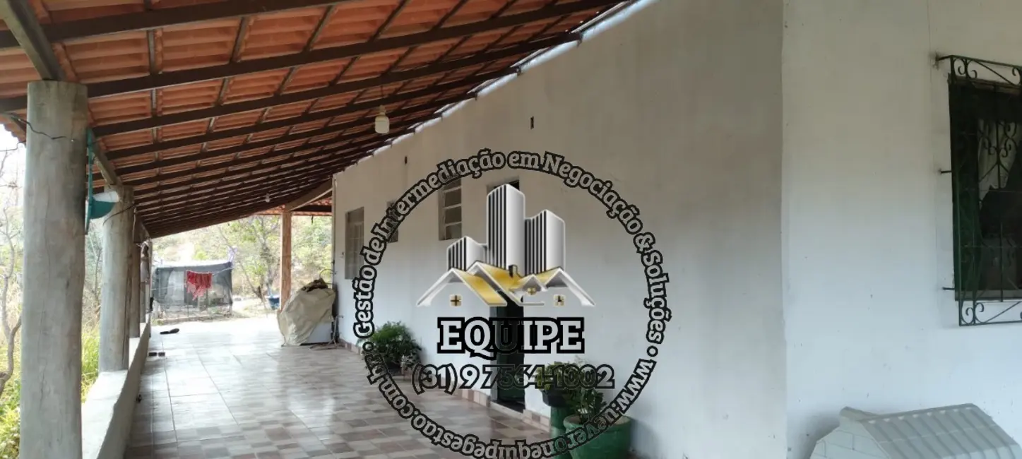 Foto 3 de Chácara com 3 quartos à venda, 1000m2 em Taquaracu De Minas - MG