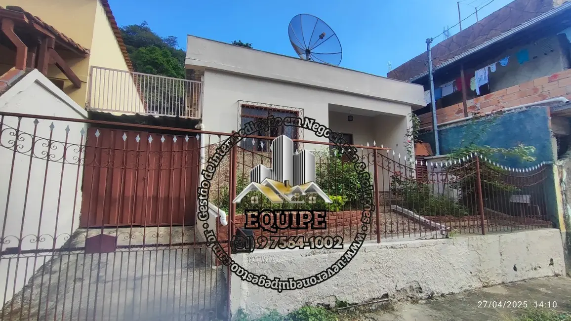 Foto 1 de Casa com 2 quartos à venda, 100m2 em São João Batista, Santa Luzia - MG