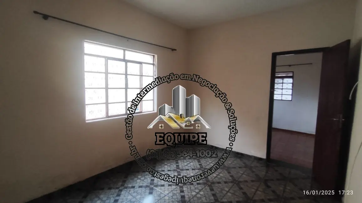 Foto 9 de Casa com 2 quartos à venda, 100m2 em São João Batista, Santa Luzia - MG