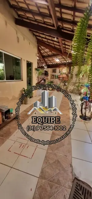Foto 2 de Casa com 2 quartos à venda, 80m2 em Bom Jesus, Santa Luzia - MG