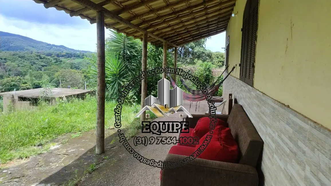 Foto 2 de Chácara com 3 quartos à venda, 80m2 em Caete - MG