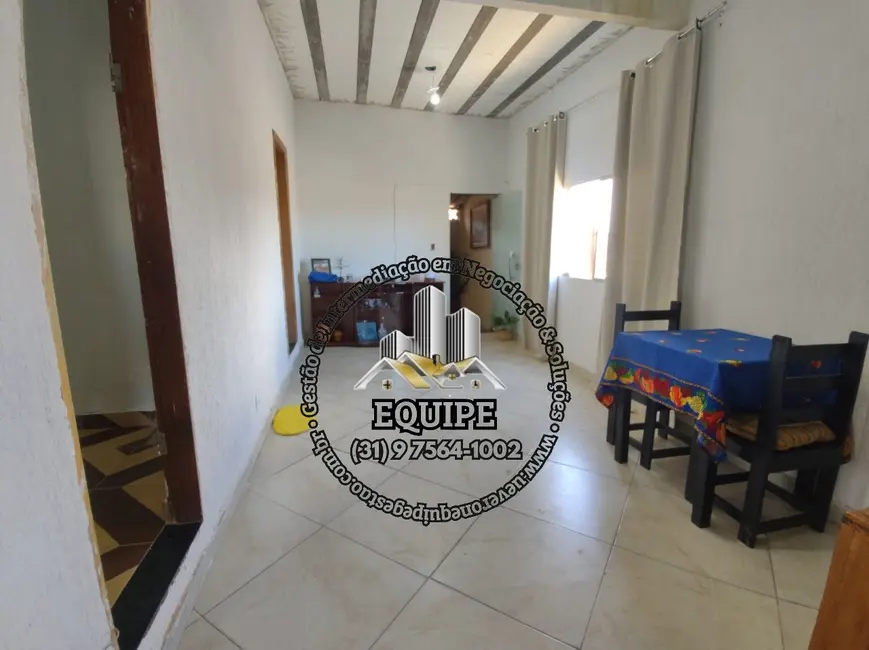 Foto 4 de Casa com 3 quartos à venda, 100m2 em São Benedito, Santa Luzia - MG