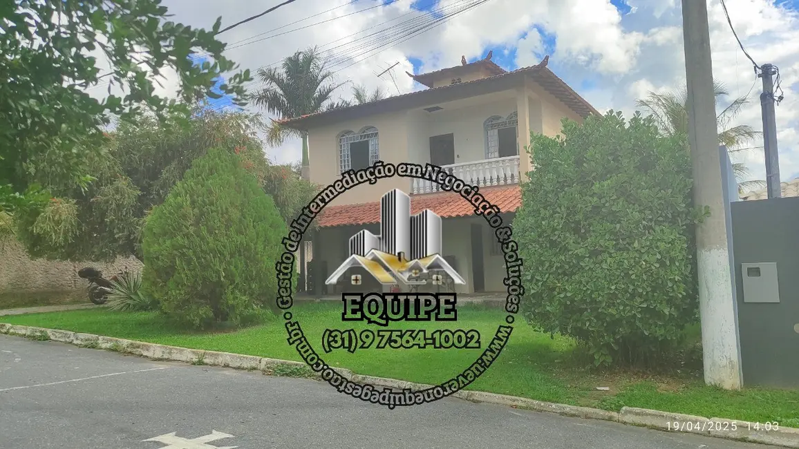 Foto 3 de Casa de Condomínio com 4 quartos à venda, 178m2 em Barreiro do Amaral, Santa Luzia - MG