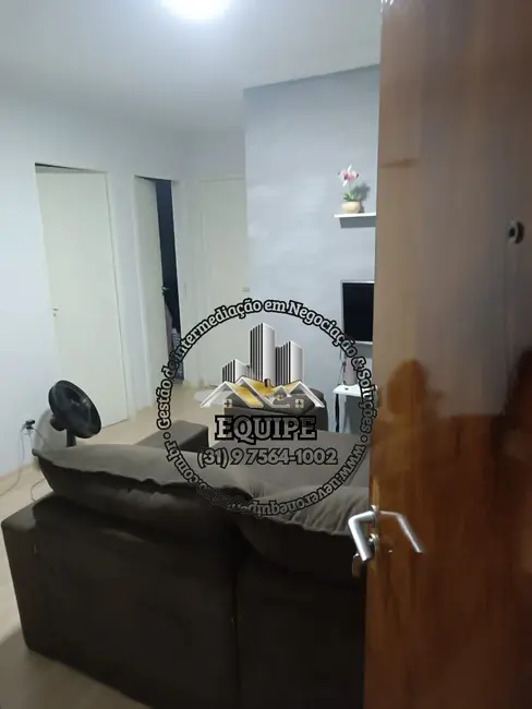 Foto 1 de Apartamento com 2 quartos à venda, 46m2 em São Benedito, Santa Luzia - MG