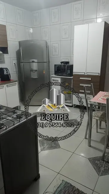 Foto 3 de Casa com 2 quartos à venda, 92m2 em Castanheira, Santa Luzia - MG