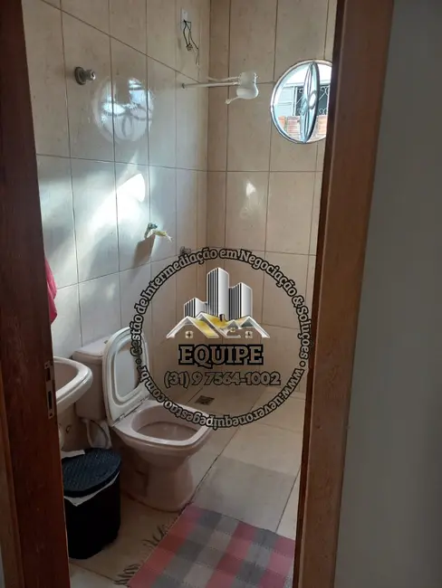 Foto 7 de Casa com 2 quartos à venda, 92m2 em Castanheira, Santa Luzia - MG