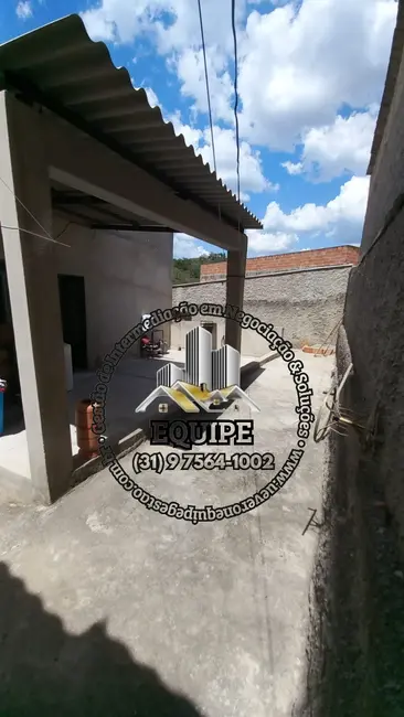 Foto 8 de Casa com 2 quartos à venda, 92m2 em Castanheira, Santa Luzia - MG